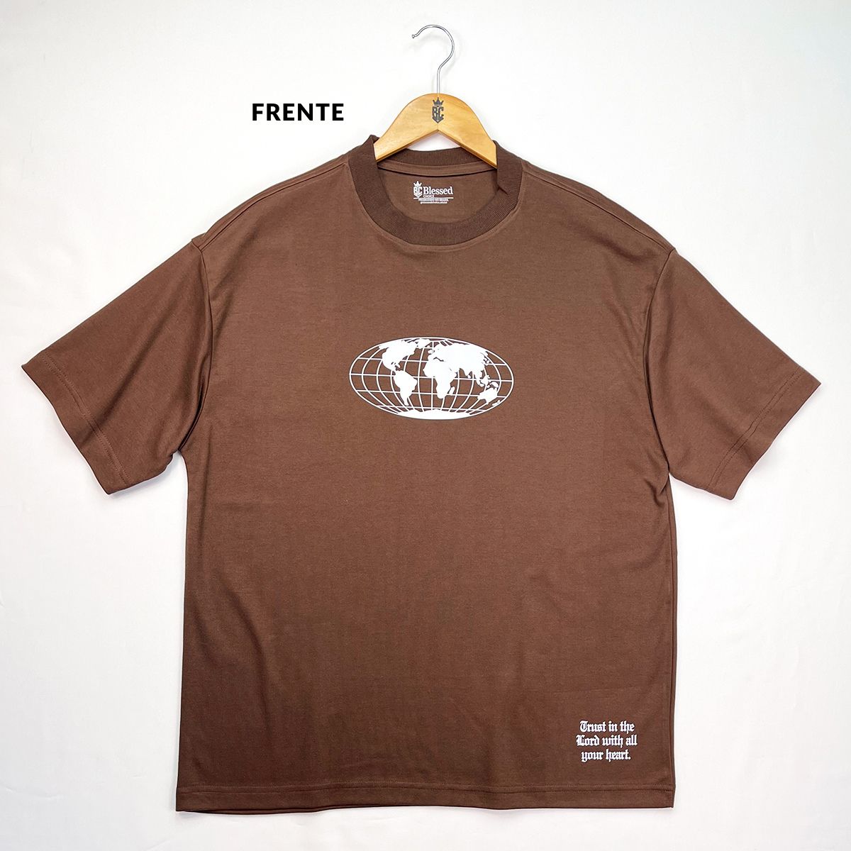 Oversized Marrom Full God Is In Control